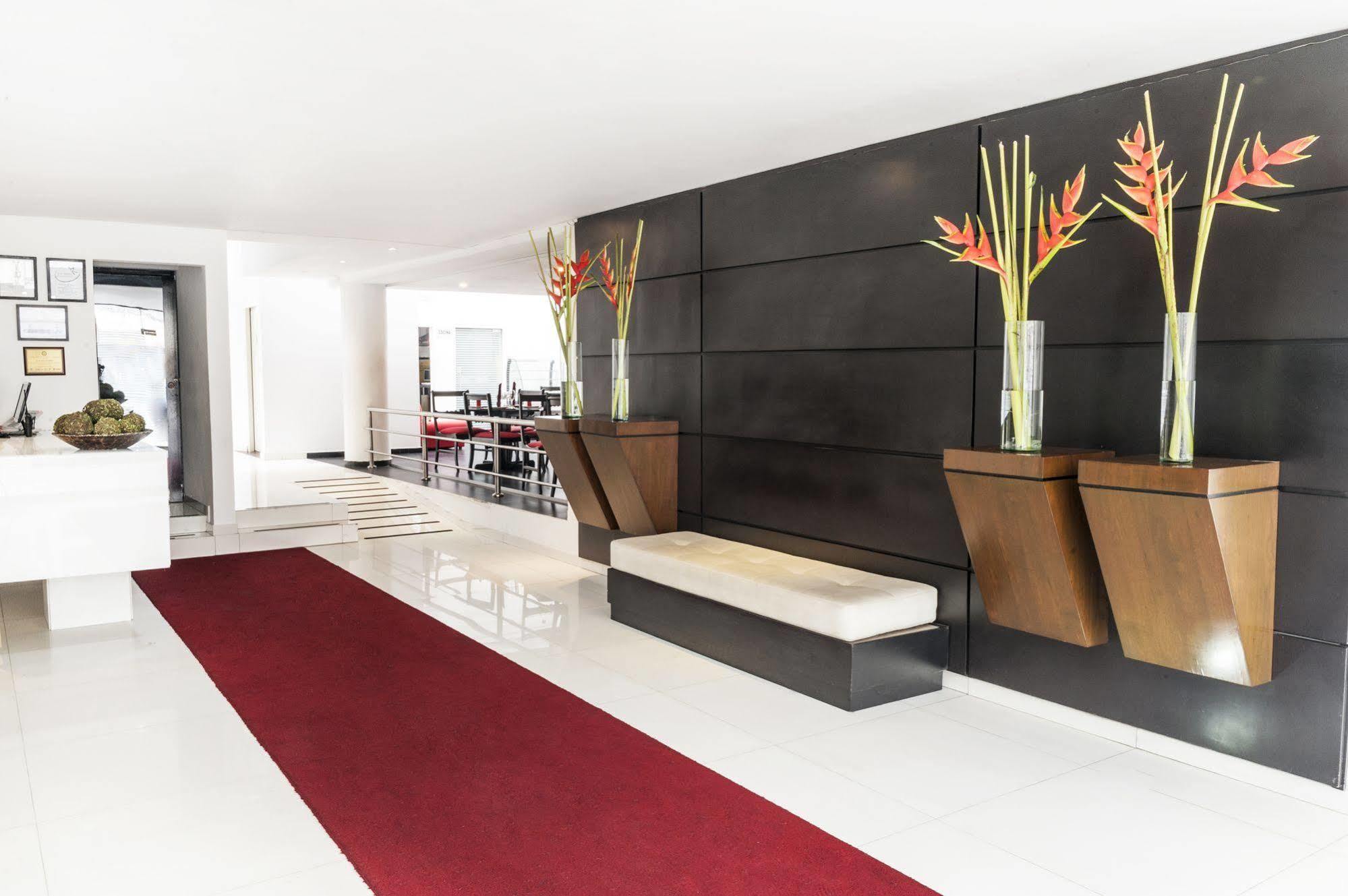 Hotel Bogota Virrey Buitenkant foto